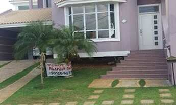 Imagem 2: Linda e ampla casa cercada de muito verde