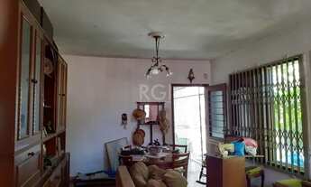 Imagem 2: Casa 3 dormitórios, 1 vaga, piscina no bairro Menino Deus em Porto Alegre/RS