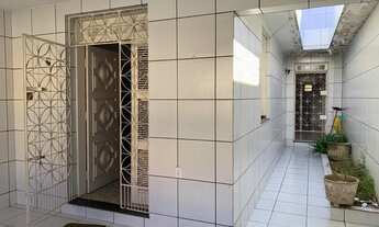 Imagem 2: Excelente Casa com Duas Frentes