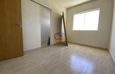 Imagem 2: Casa com 2 quartos à venda por R$ 370.000 - Santa Mônica - Belo Horizonte/MG