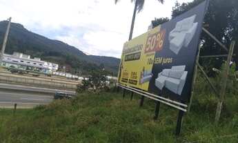 Imagem 3: Vendo terreno na frente do depósito do exército da geral da br em Morretes tijucas