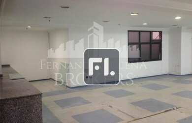 Imagem 4: Conjunto comercial 225m² em vão livre, possui ar-condicionado Individual e um total de 102