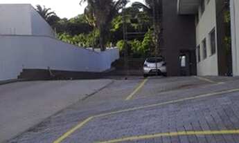 Imagem 6: Vendo um Excelente Prédio Comercial na Ponta do Farol - 4 Pavimentos - Prédio com Elevador