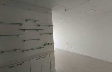 Imagem 4: Sala para aluguel no Liber 1000 na Liberdade São Paulo ao lado do metrô