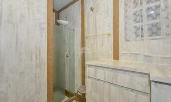 Imagem 3: Apartamento para venda tem 250 metros quadrados com 4 quartos em São Francisco - Curitiba