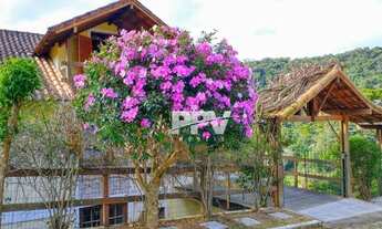 Imagem: Casa em Condomínio para Venda em Teresópolis