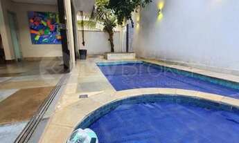 Imagem 6: Sobrado com 05 suítes mobiliado e decorado no Jardins Atenas