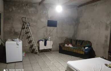 Imagem 7: Linda Casa Bairro Alves Pereira Próxima AV. Guaicurus com Edícula **R$ 150 Mil ** 1BNA2QM