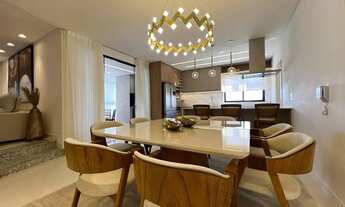 Imagem 4: OPORTUNIDADE!! Apto de 4 suítes DECORADO em Meia Praia - Itapema - SC