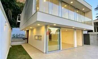 Imagem 6: Casa com 3 Quartos à Venda, 150 m² Por R$ 2.600.000 - Itacoatiara - Niterói/RJ