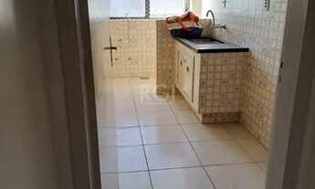 Imagem 4: Apartamento de dois dormitórios, dois banheiros e duas vagas de garagem no bairro Floresta