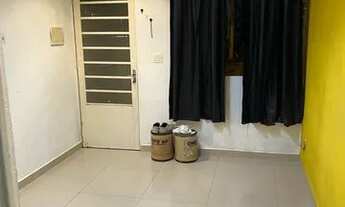 Imagem 6: Divido apartamento com dois quartos