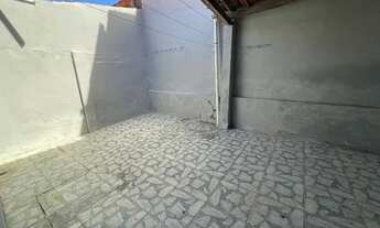 Imagem 2: Casa na Maraponga, 03 quartos, 02 banheiros, R$ 295.000,00