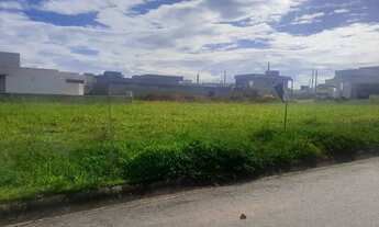 Imagem: Lote plano no residencial Malibu 256 m2