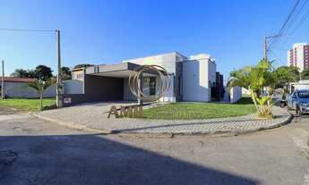 Imagem: TAUBATÉ - Casa de Condomínio - PARQUE