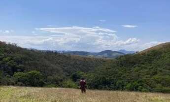Imagem 4: Terrenos em Pinheiros, Vassouras