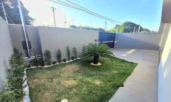 Imagem 3: Casa térrea para venda possui 166 metros quadrados com 3 quartos em Caiçara - Campo Grande