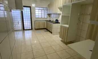 Imagem 4: Oportunidade: Terreno com 2 casas à venda no bairro Ipanema