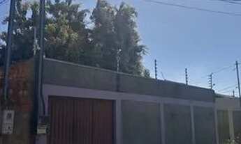 Imagem: Linda casa estilo sobrado com piscina