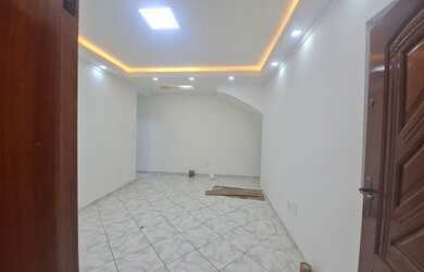 Imagem 7: Casa para venda possui 112 metros quadrados com 4 quartos em Embaré - Santos - São Paulo