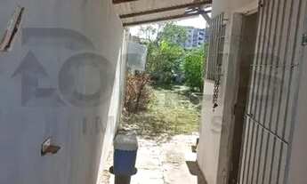 Imagem 3: Casa para venda com 224 metros quadrados com 2 quartos em Santa Maria - Aracaju - SE