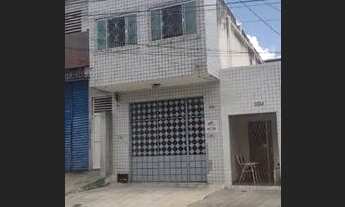 Imagem 3: Aluga-se primeiro Andar com 3 quartos