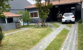 Imagem 2: Casa com 2 salões comerciais