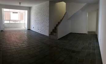 Imagem 4: Cobertura - Boa Viagem - 04 Qts/02 Suítes - Nascente - Varanda - C/ Planejados - 02 vagas