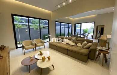 Imagem 4: Portal do Sol Green - Casa de Condomínio 4 quartos, sendo 4 suítes