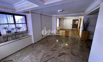 Imagem 2: Apartamento disponível para venda no bairro Tabajaras em Uberlândia-MG