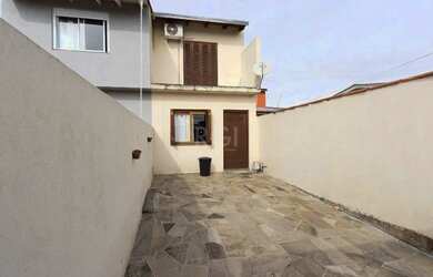 Imagem 2: Casa para Venda - 130m², 2 dormitórios, 2 vagas - Hípica