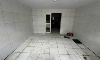 Imagem 7: Duplex bem localizada em rua sem saída paralelo a av. leste-oeste