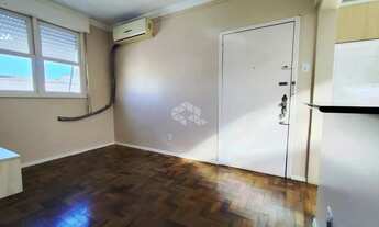 Imagem 3: Apartamento à venda, 2 quartos, vaga, semi mobiliado, Rua Zeferino Dias, zona norte Porto