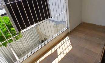 Imagem: IMBIRIBEIRA Casa no primeiro andar com