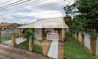 Imagem: Casa de 3 dormitórios à venda no Campeche