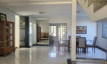 Imagem 2: Vende-se Sobrado na quadra 106 norte no Centro de Palmas - To