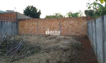 Imagem 4: Terreno disponível para venda no bairro Jardim das Palmeiras em Uberlândia MG