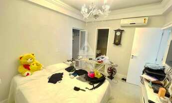 Imagem 15: Reformadíssimo três quartos com suíte, closet e dependência. Reformado no Coração de Copac