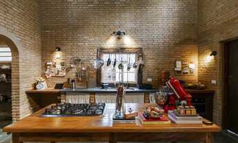 Imagem 6: Casa de Charme no Sertão de Camburi | 4 Suítes | Edícula | 2.200m²