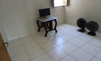 Imagem 5: IMBIRIBEIRA: Casa no primeiro andar com 3 quartos sendo 1 suíte, possui cobertura