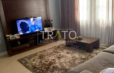 Imagem 2: Casa à venda com edícula e 4 quartos na Vila Aeroporto