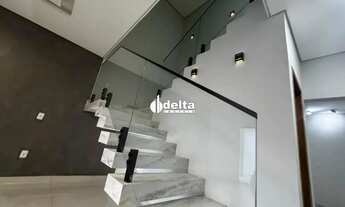 Imagem 6: Casa residencial com 3 suítes, disponível para locação e venda no bairro Aclimação a em Ub