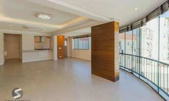 Imagem 3: Apartamento 100% Reformado com 3 Dormitórios e Churrasqueira