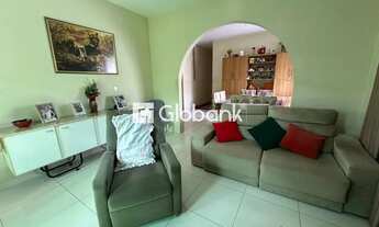 Imagem 2: Casa para Venda Bairro Cristo Rei, Montes Claros/MG, 04 Quarto(s