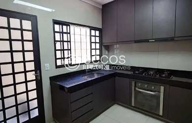 Imagem 5: Casa à venda, 3 quartos, 1 suíte, 4 vagas, Cidade Jardim - Uberlândia/MG