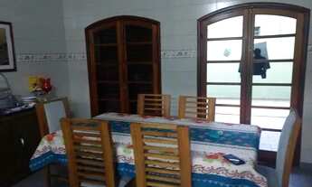 Imagem: Casa em Rua Luís Arrobas Martins - Jardim