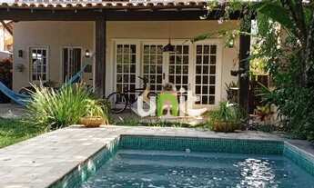 Imagem: Casa com 4 dormitórios à venda, 300 m²