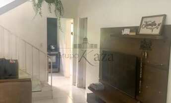 Imagem: Oportunidade - Casa Sobrado - Bosque dos