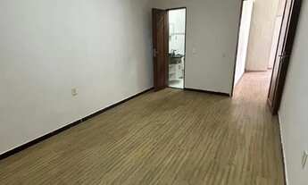 Imagem: /Casa com 3 suítes no CJ Tiradentes