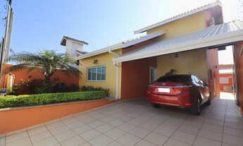 Imagem: Casa com 4 suítes, piscina á 180 m da